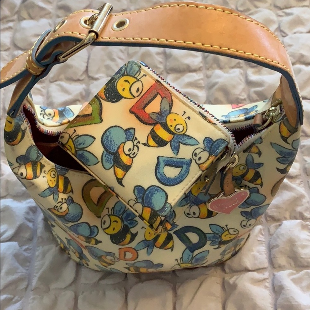 Vintage Dooney & Bourke Bucket Purse & Coin Purse